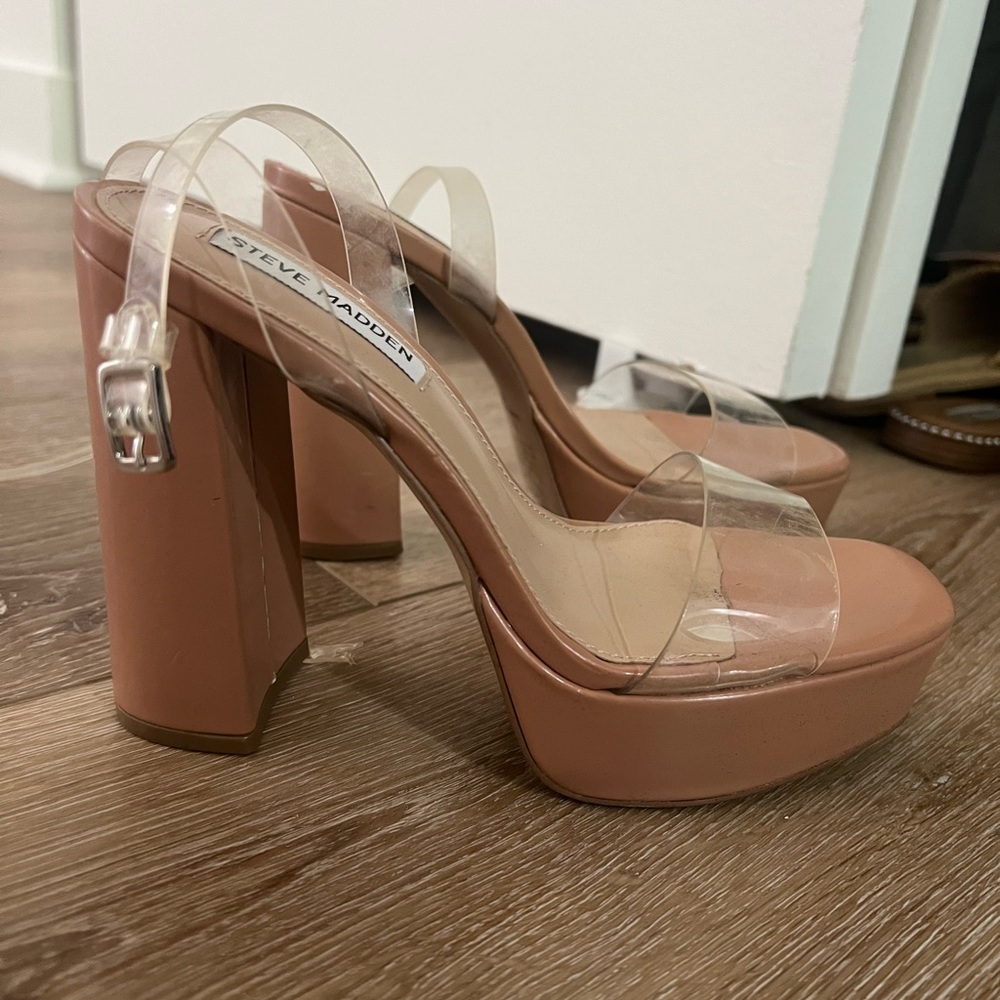 Steve Madden Women's Tan Platform Heels
